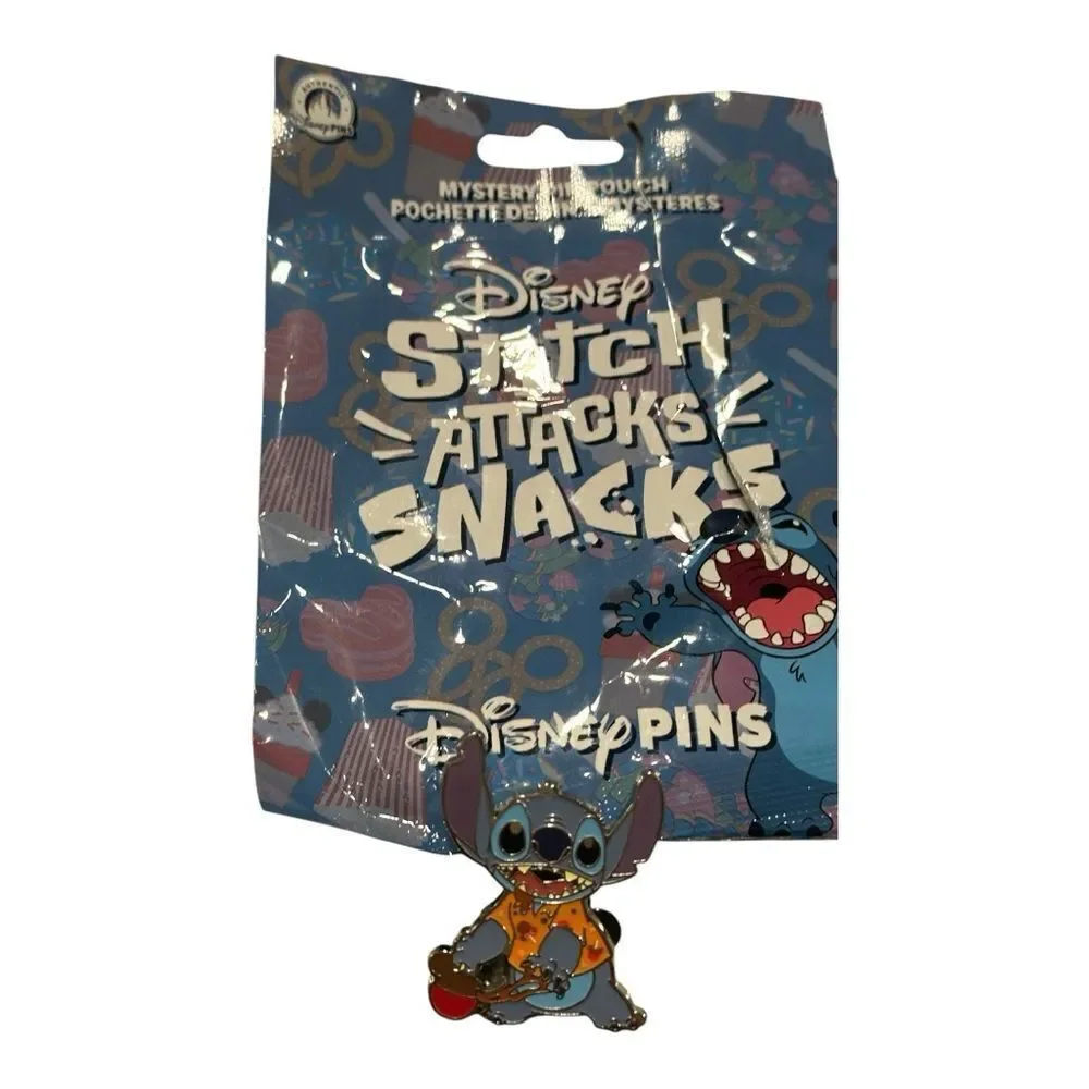 Stitch Attacks Snacks - Mystery Pouch - Stitch with Candy Apple